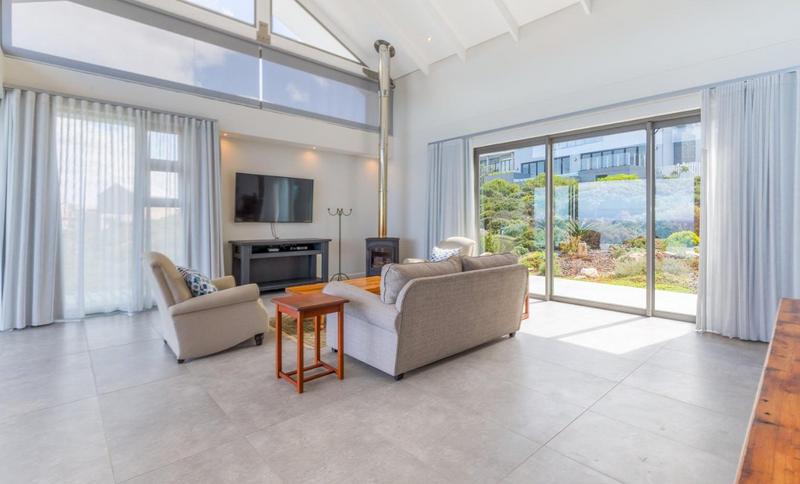 5 Bedroom Property for Sale in Pinnacle Point Golf Estate Western Cape